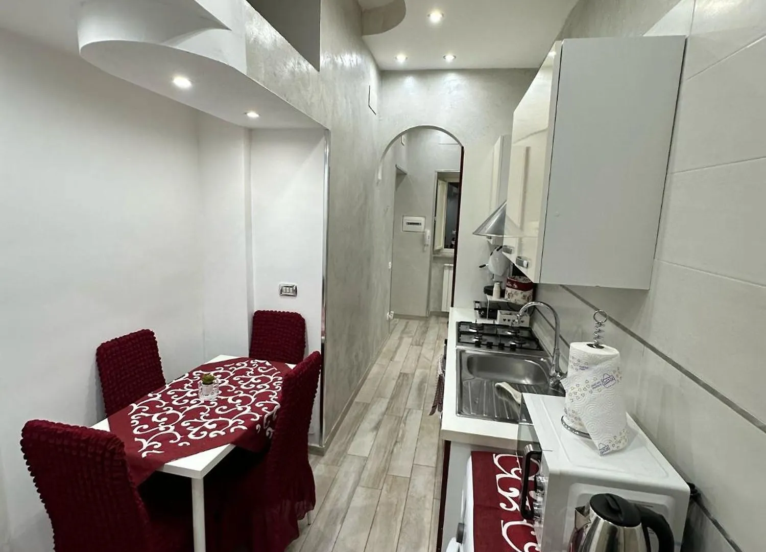 Apartment Ferienwohnung Un Passo Da Dante Neapel